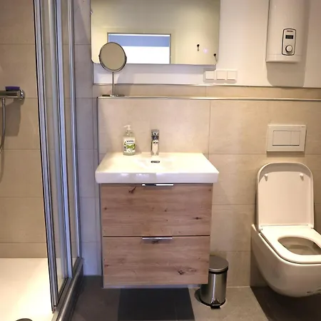 Semesterbostad Neu Saniertes - 3 Schlafzimmer - Aussenbereich Koblenz (Rhineland-Palatinate)